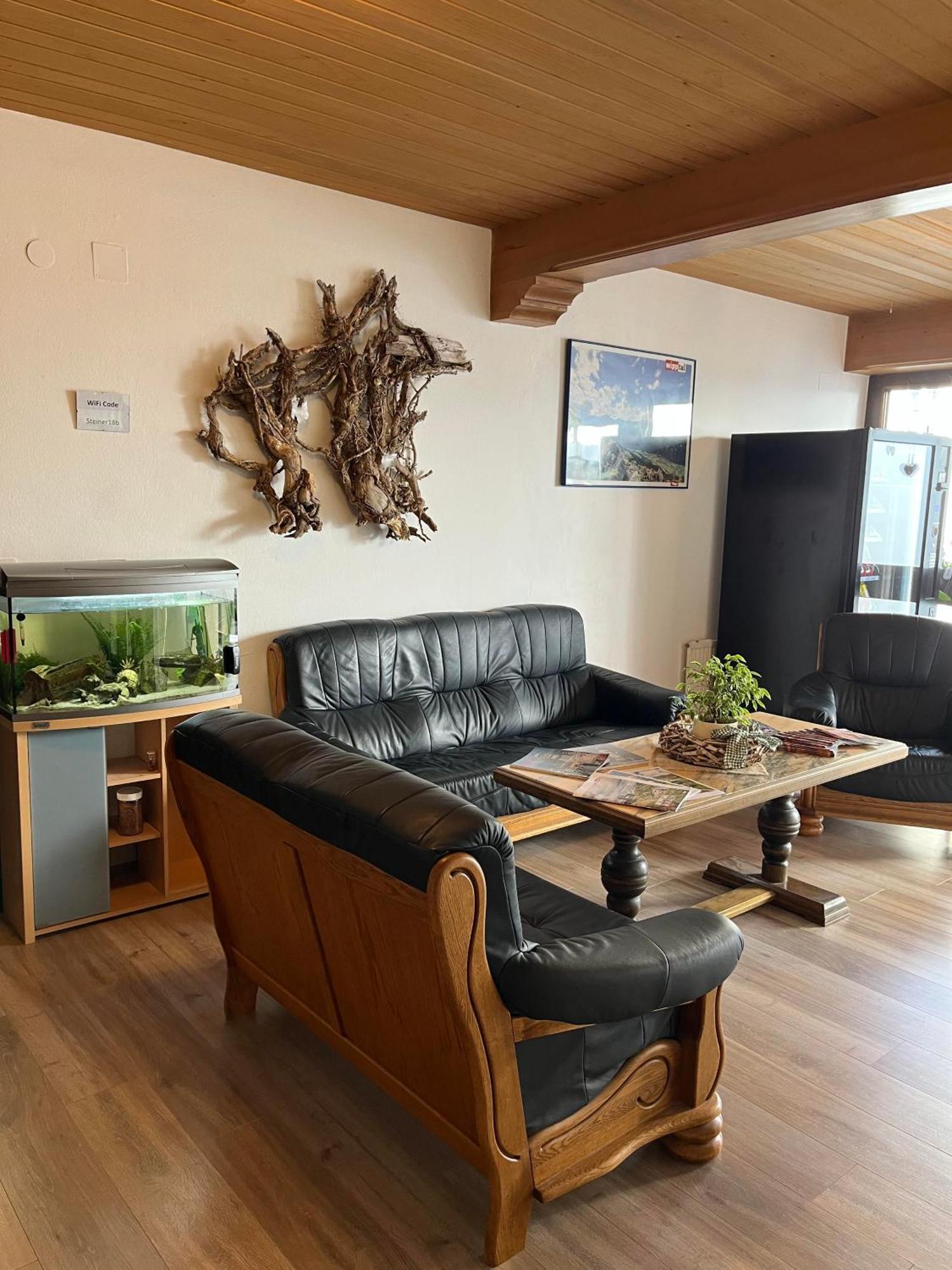 Pension Steiner, 6143 Matrei Am Brenner!!Check-In Between 15 - 21 O'Clock!! No Breakfast Muhlbachl Exteriér fotografie
